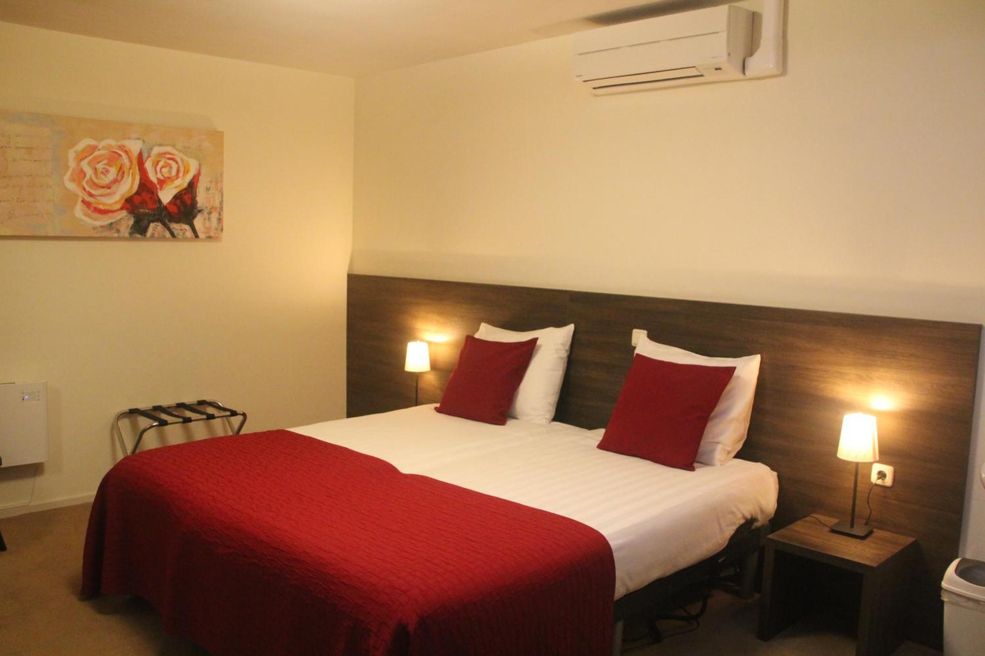 Hotel Restaurant Roerdalen Posterholt Dış mekan fotoğraf